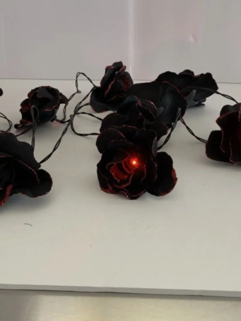 Black Roses w/ Red Glitter Edges (lights up) 6ft Garland, Goth, Halloween